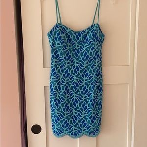 Stunning blue Lilly Pulitzer fitted mini dress!
